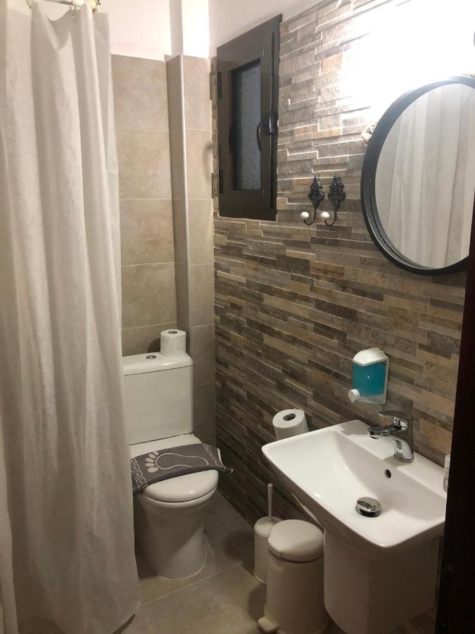 Hotel Avra Ouranoupoli Bagian luar foto