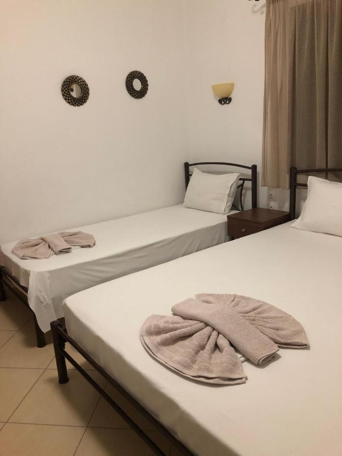 Hotel Avra Ouranoupoli Bagian luar foto